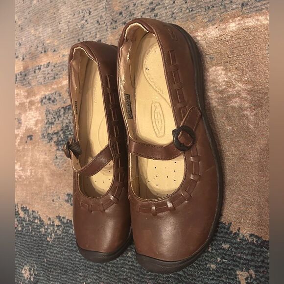 Keen Chocolate Leather Mary Jane Flats - Picture 3 of 6